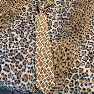 Vintage studio 320 silk Tie gold, brown and olive pattern